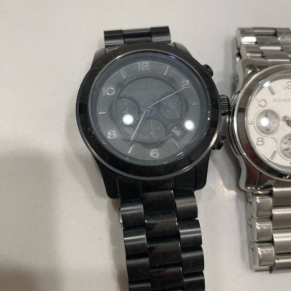 Michael Kors Black Sporty Watch with Matte Finish